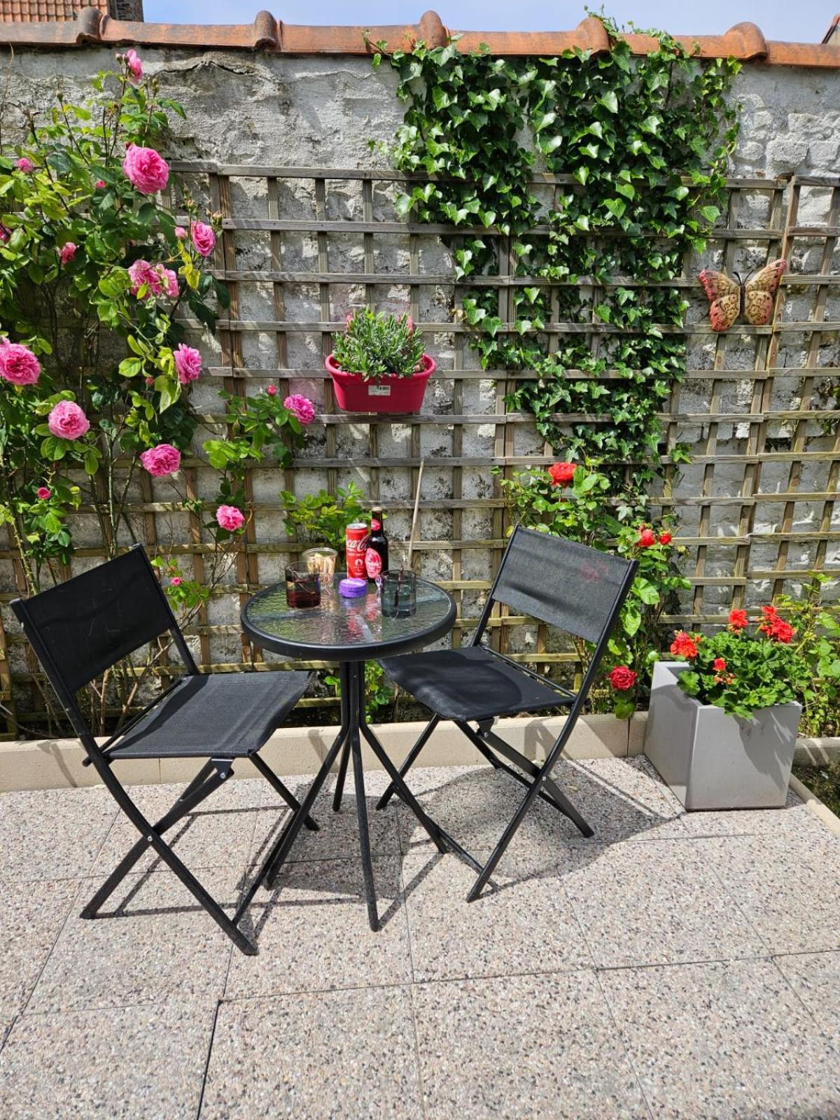 Studio Avec Jardin Rosendael Proche Plage Dunkirk Eksteriør billede